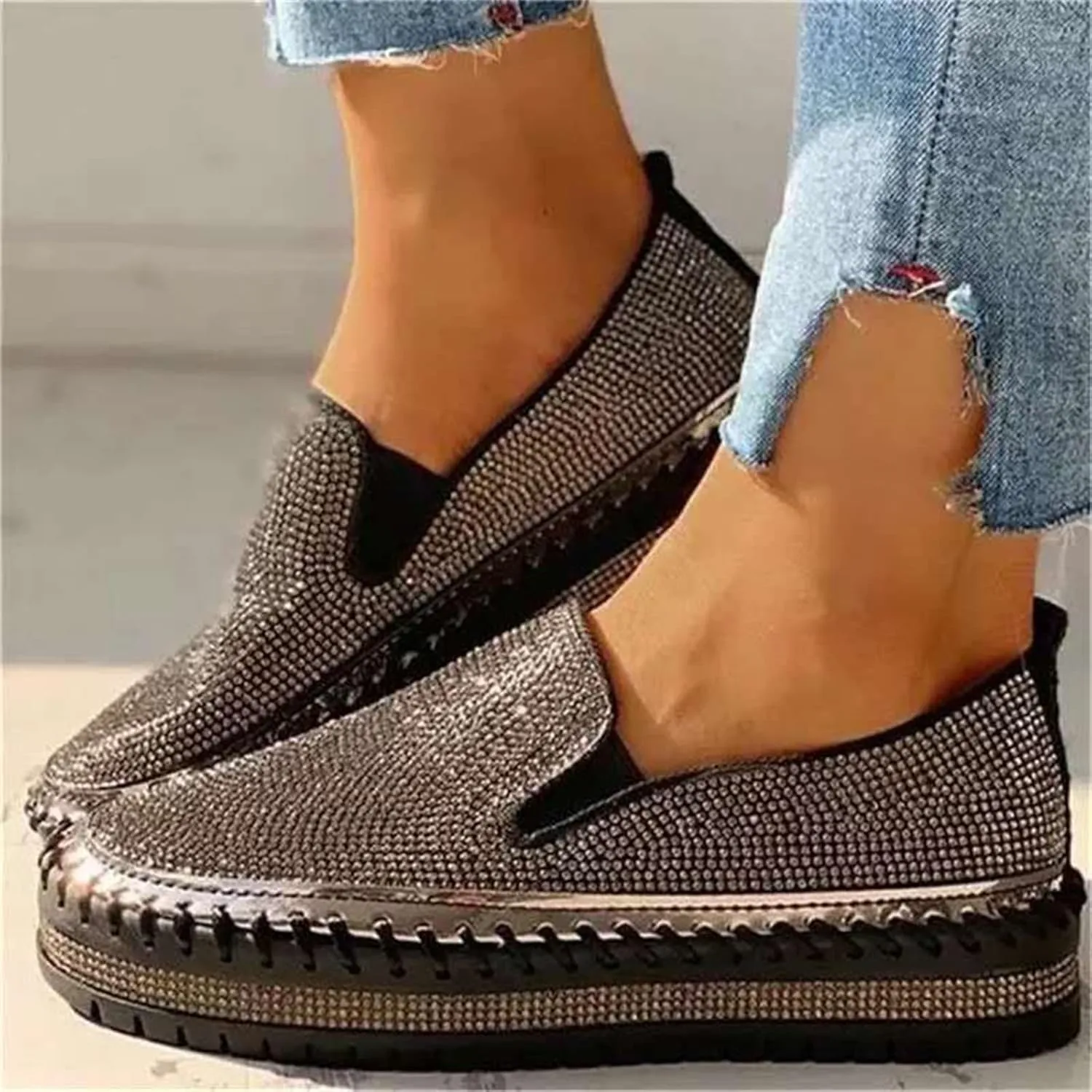 Ladmiple Sneakers For Women Walking Shoes Wide Width Slip on Glitter Shoes Fashion Dressy Summer Sparkly Flats Loafers