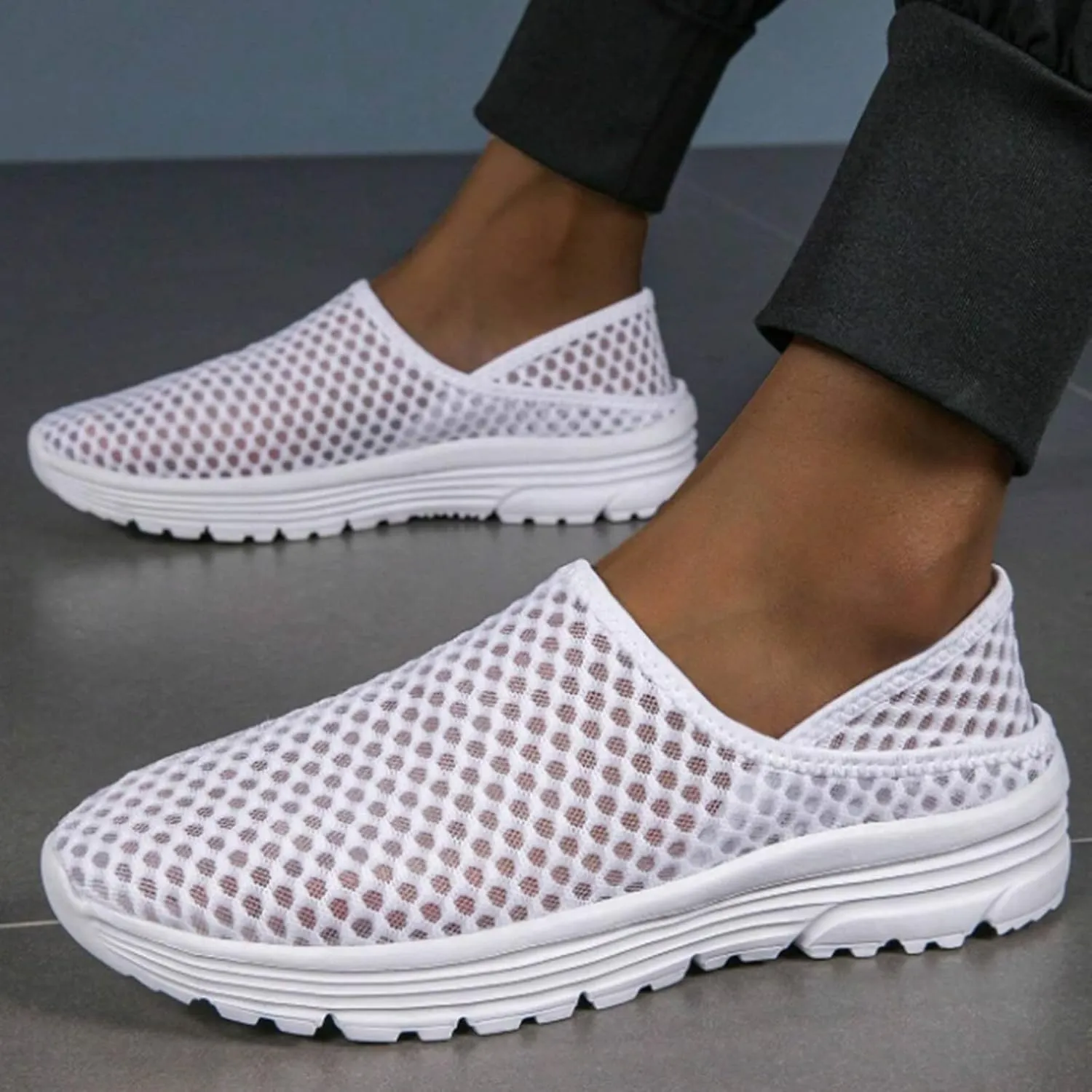 Mens Loafers & Slip-Ons Men's and Women's Lazy Slip-On Shoe Breathable Semi Casual Sports Shoes