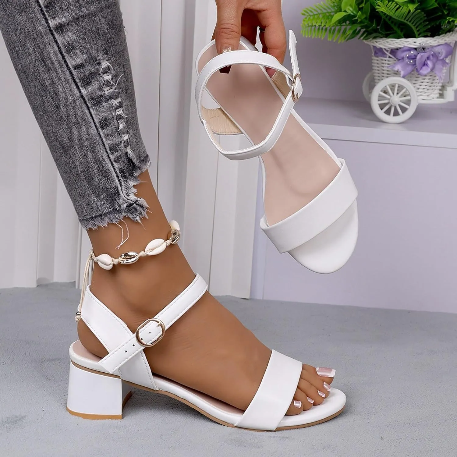 Women's Strappy Chunky Block Heels Sandals Solid Color Open Toe Single Bond Adjustable Ankle Strap Shoes Summer Fashion Casual Lightweight Breathable Comfortable Slip On Slides